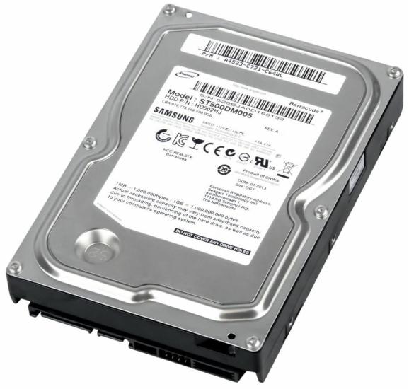 Seagate 500 GB ST500DM005 BarraCuda 3.5’’ Harddisk