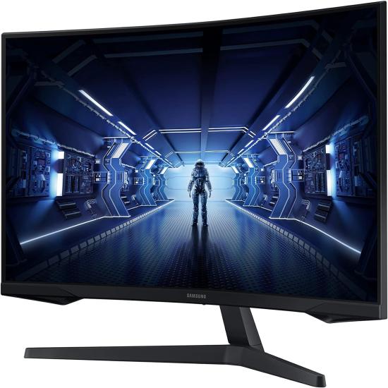 Samsung LC32G55TQBUXUF 32’’ curved gaming monitör
