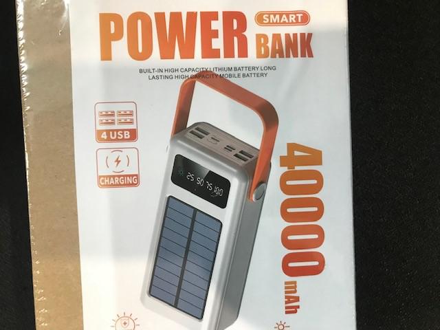Solar Energy Nf102 40.000 Mah Powerbank  