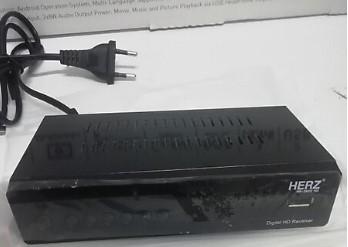Herz HR-3800 Full Hd Dijital Uydu Alıcısı Kasalı